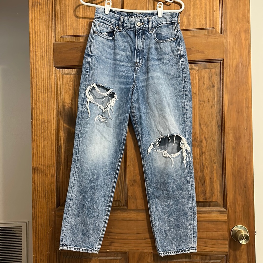 AE Strigid Mom Jean